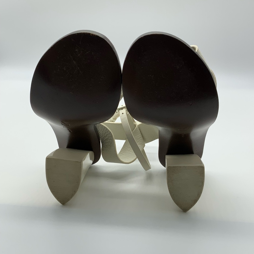 Mercedes Castillo Heels - Picture 2 of 5